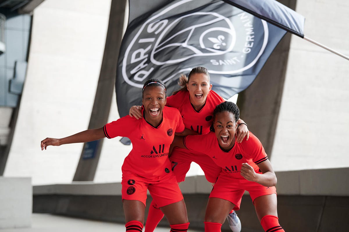 Jordan Brand Debuts Infrared Paris Saint-Germain Kit